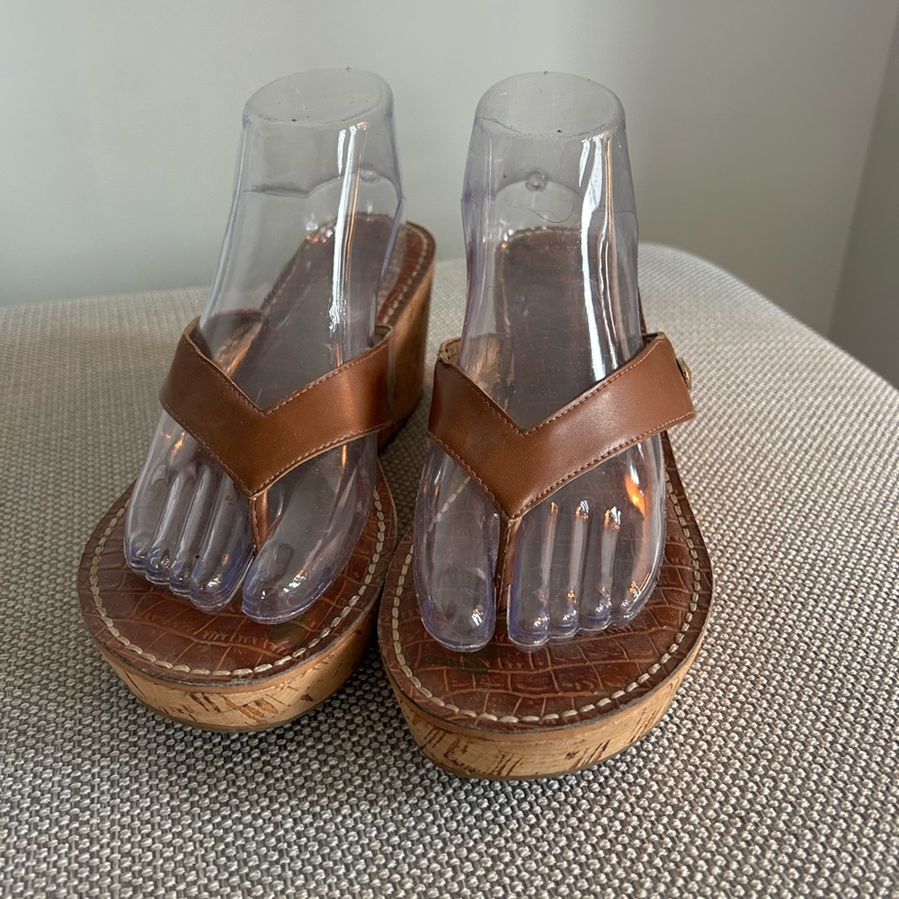 Sam Edelman Brown Wedge Thong Sandals
